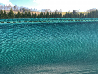 Stínící tkanina 100% - role 200cm x 50m (200g)
